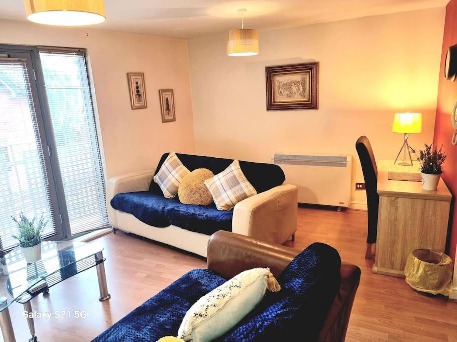Spacious Duplex 2 Bed Apartment Central Location By Canal - Chester Uk Exterior photo